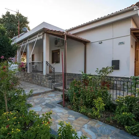 Kerasia's Country House *